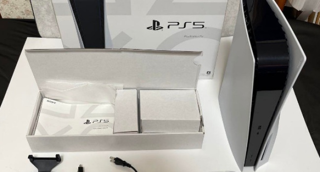 Игровая консоль Sony PlayStation 5 в комплект